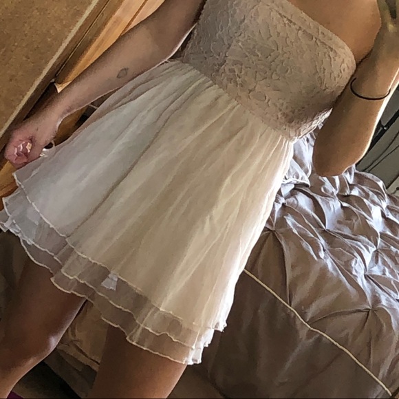 Light pink short dress - Picture 1 of 2